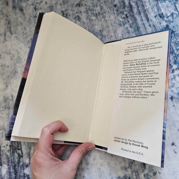 The Dolphin's Bell by Anne McCaffrey ~ 1993 Vintage 1st Edition Hardcover - Picture 11 of 14